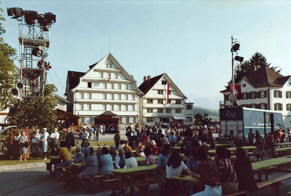 1977 J39 Chum   lueg Gais 13 6 77