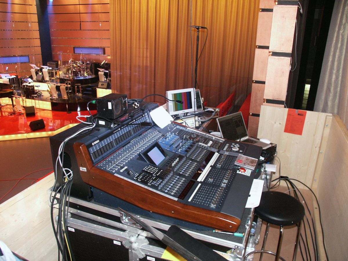 2005 Roter Teppich 02